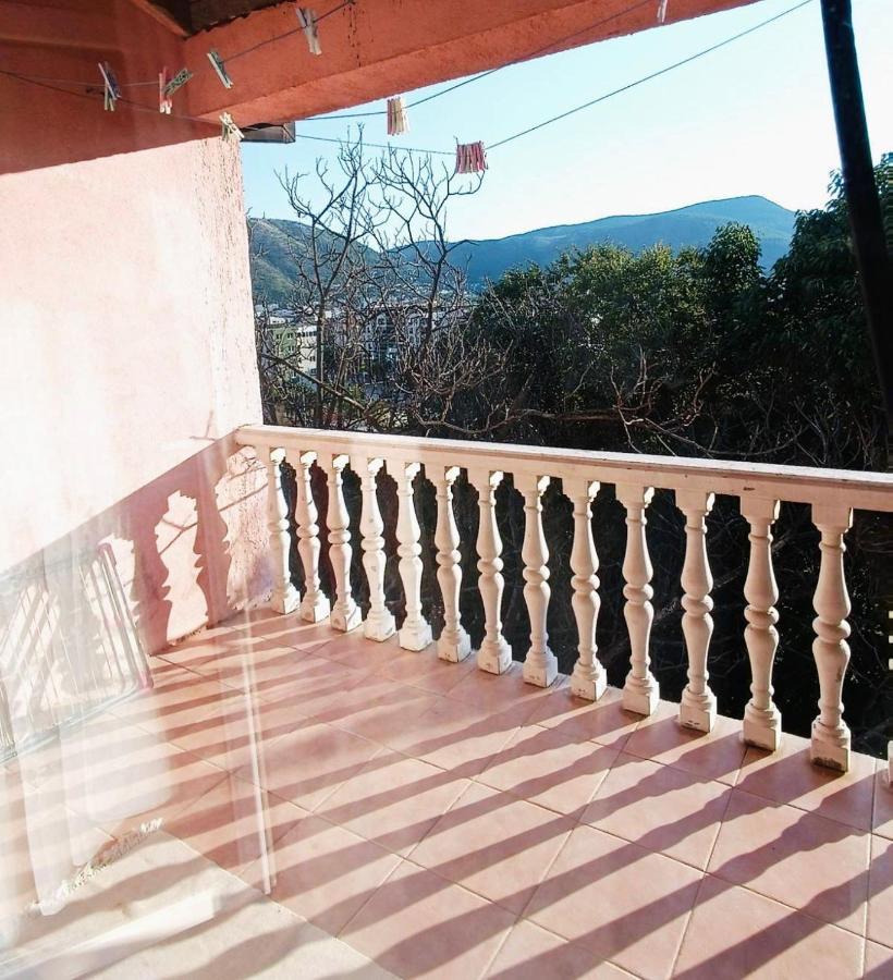Poseidon House Apartment Mostar Bagian luar foto